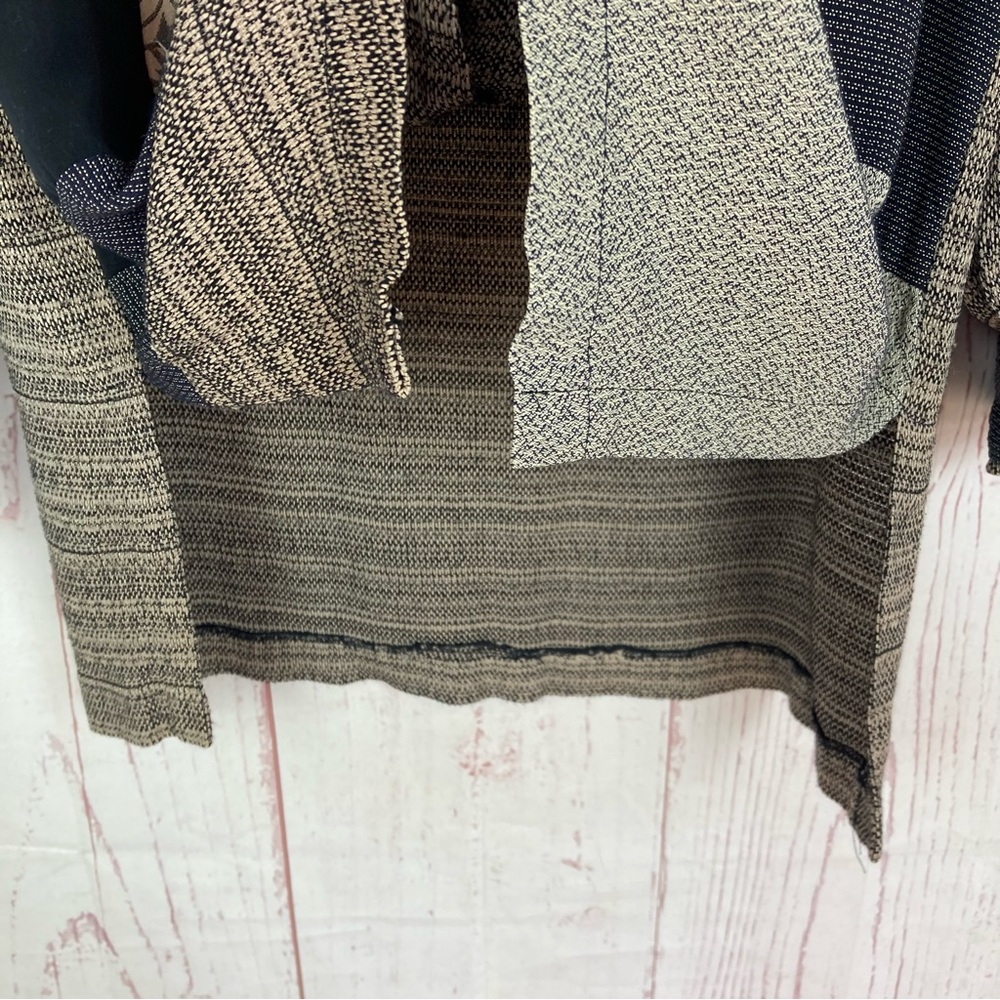 Vintage Saint Germain Woman 1X Button Shirt Mixed Media USA Unique Buttons Flaws - Picture 6 of 14